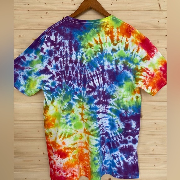 NEW Unisex XL GILDAN Soft Style Rainbow Colored Tie-Dye T-Shirt - Picture 4 of 8